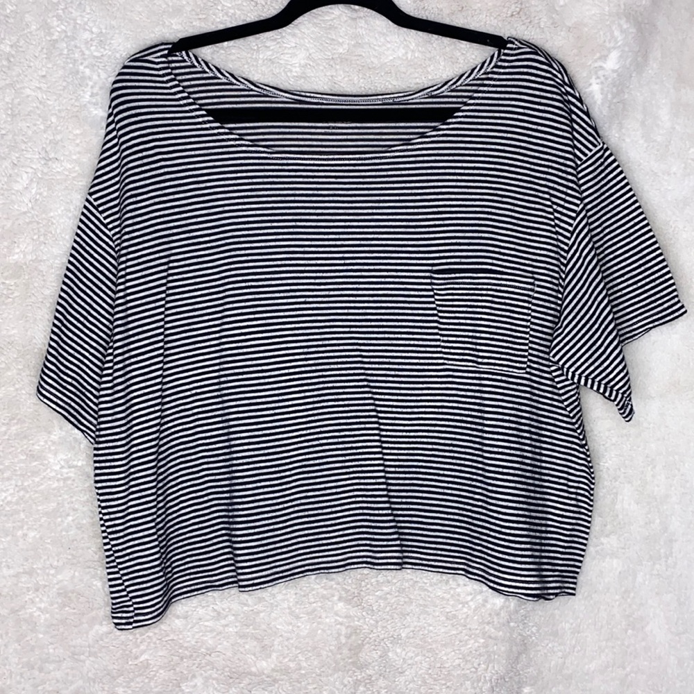 Stripped Cropped T-Shirt
